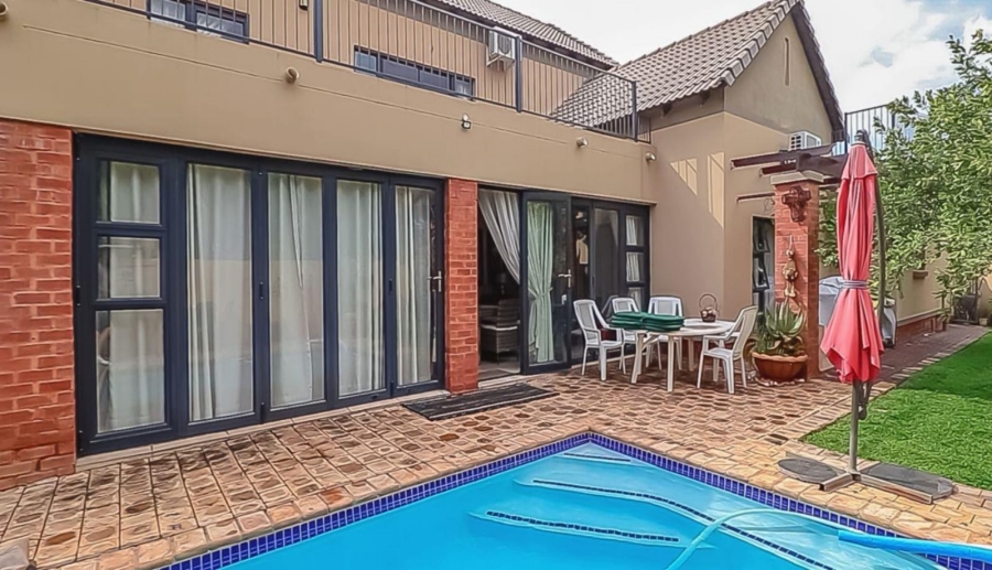 4 Bedroom Property for Sale in Melodie North West